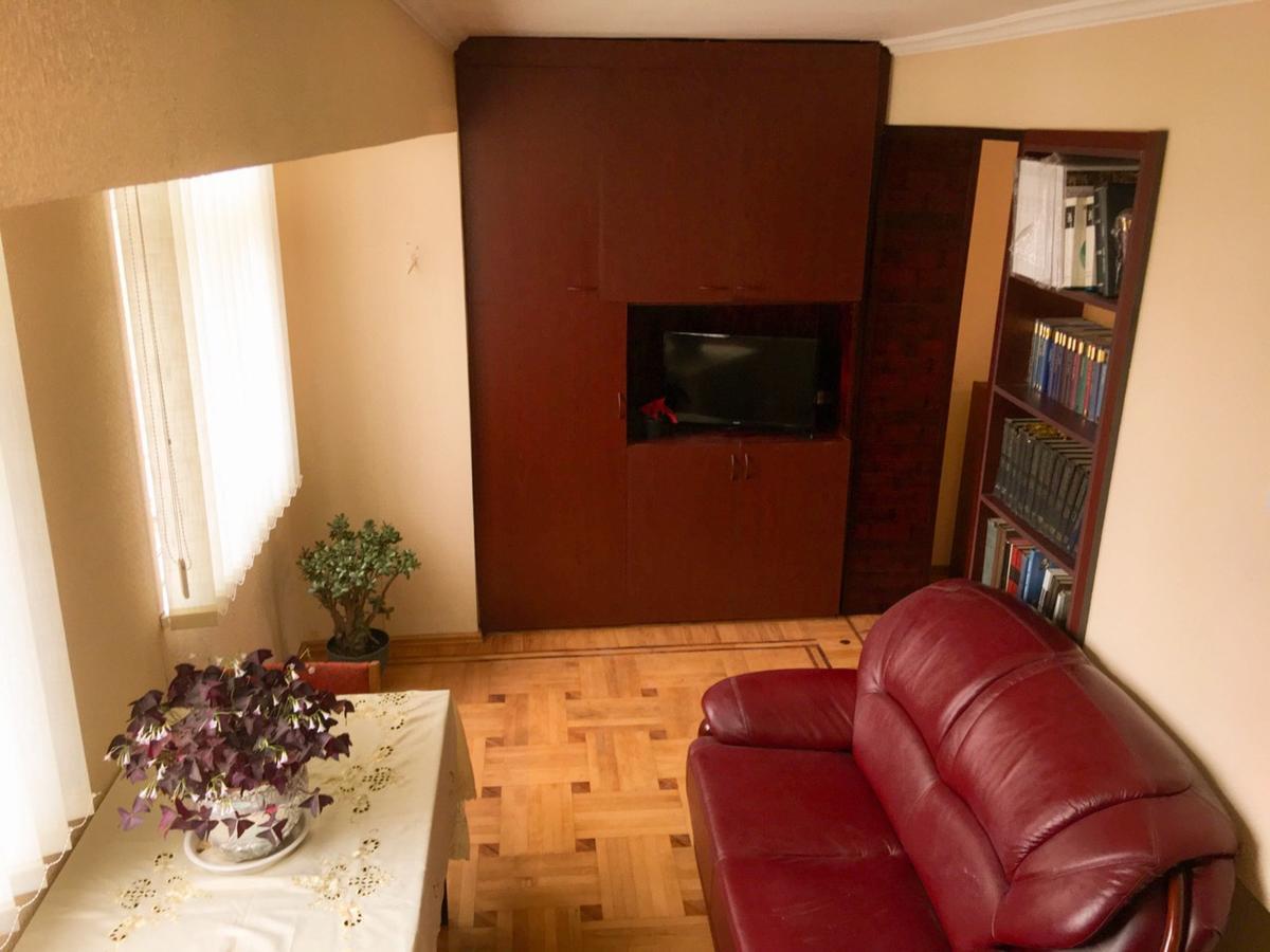 Chekin Imereti Koetaisi Buitenkant foto